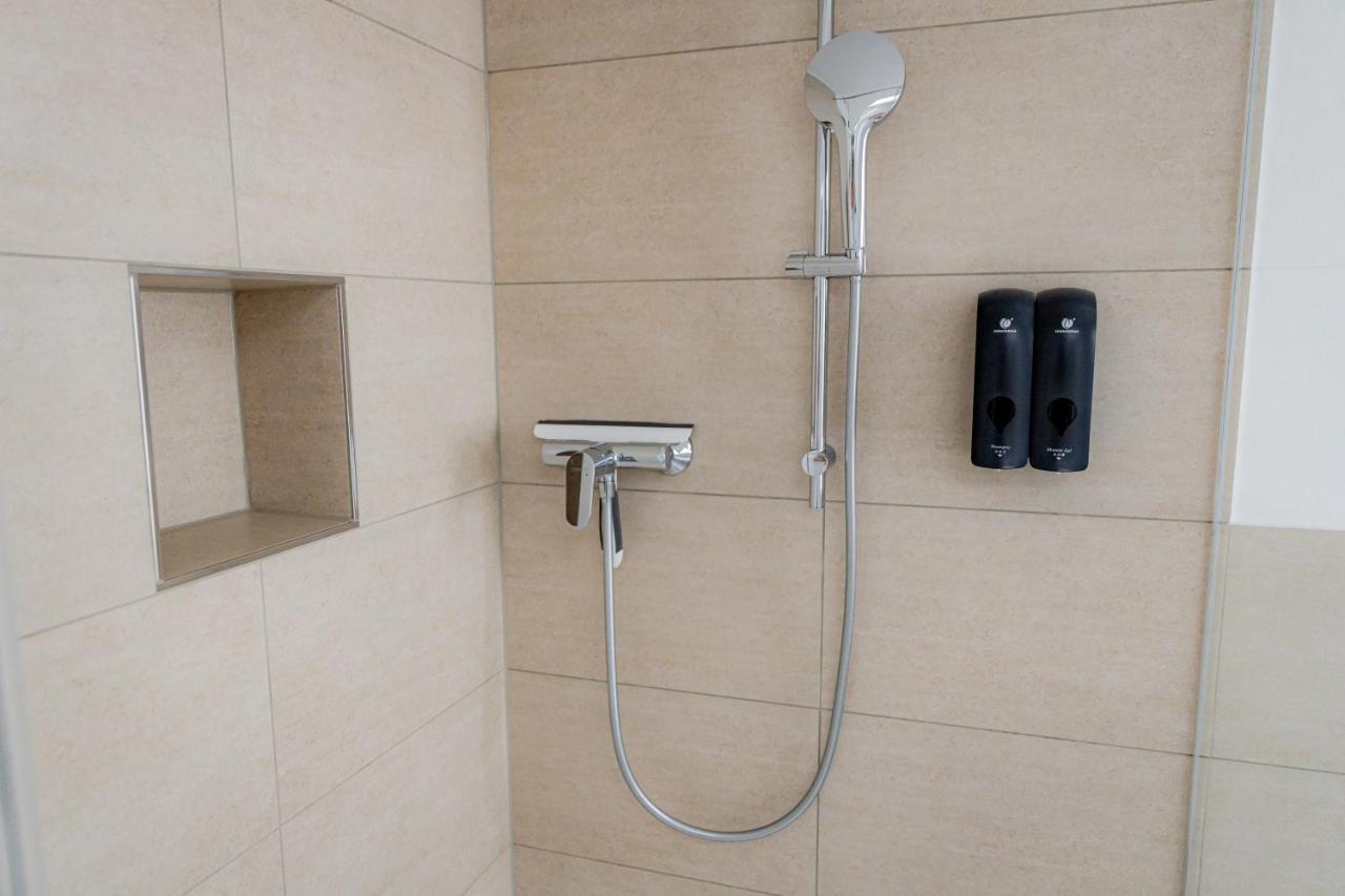Highlight Am Stadtplatz Muehldorf - C4S Come4Stay - 2 Zimmer Wohnung I Bis Zu 5 Gaeste المظهر الخارجي الصورة