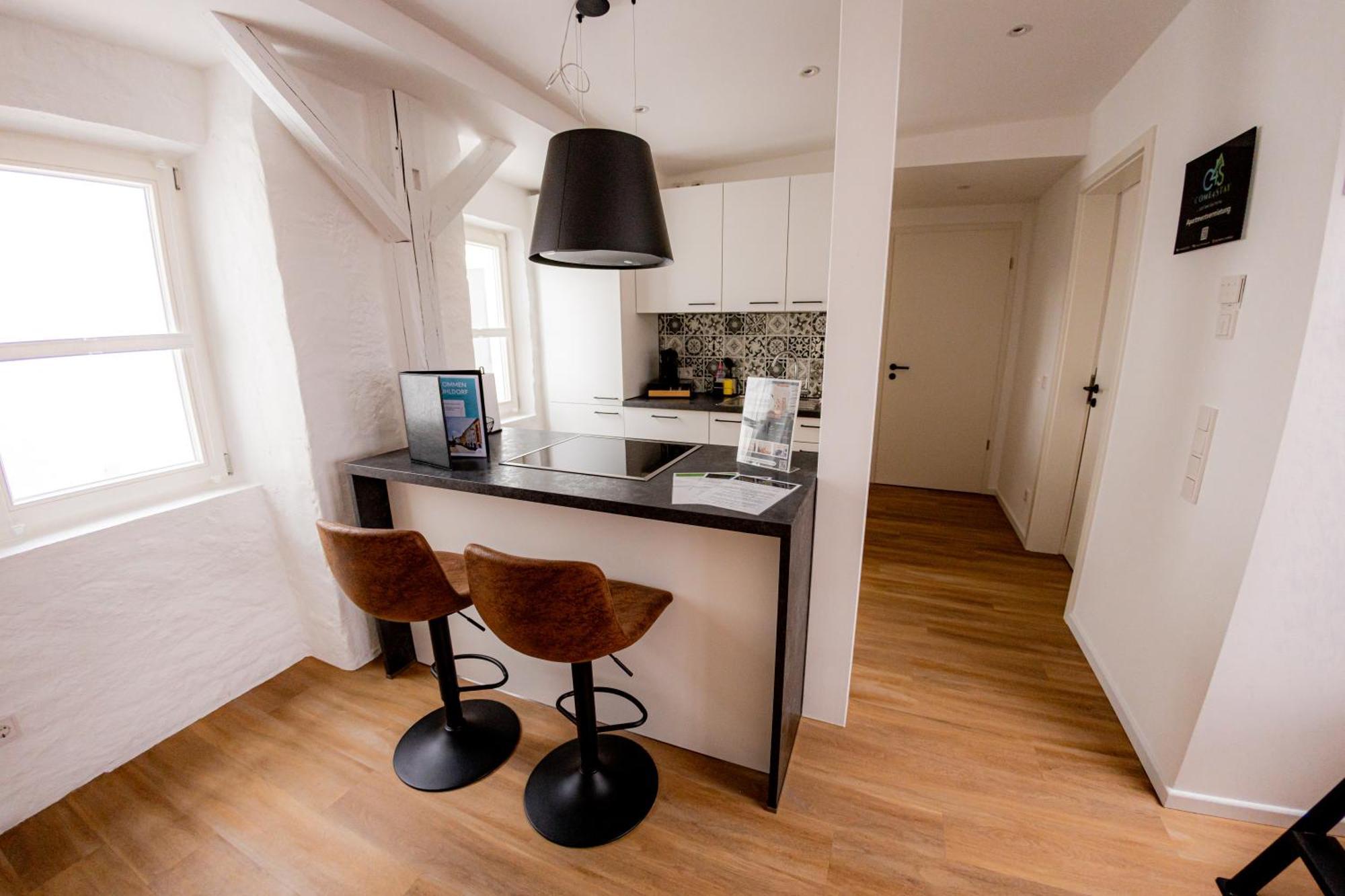 Highlight Am Stadtplatz Muehldorf - C4S Come4Stay - 2 Zimmer Wohnung I Bis Zu 5 Gaeste الغرفة الصورة
